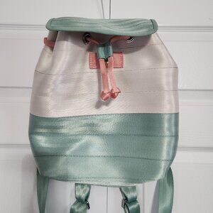Harveys Medium Berkeley Backpack - Mint, Cream and Peach